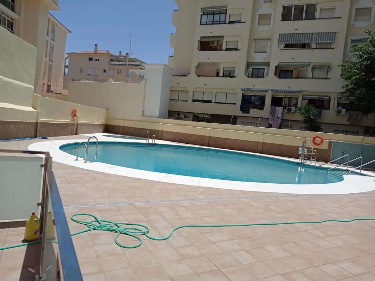 Bonito, Luminoso Y Centrico Apartamento Con Piscina Y Vistas Al Mar Appartement Torremolinos Buitenkant foto